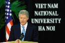 Tài diễn thuyết của cựu Tổng thống Clinton